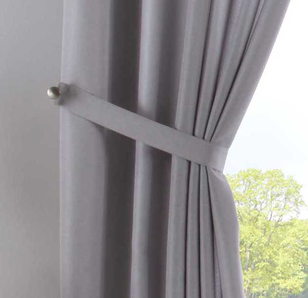 2er Set Vorhänge Verdeckte Schlaufen Cationic »JENA« Blickdicht Leinen Optik Gardinen Meliert Gardinenband mit Raffhalter 2019037-2 Vorhang Set 2019037_03_silber | girdainenbox.com