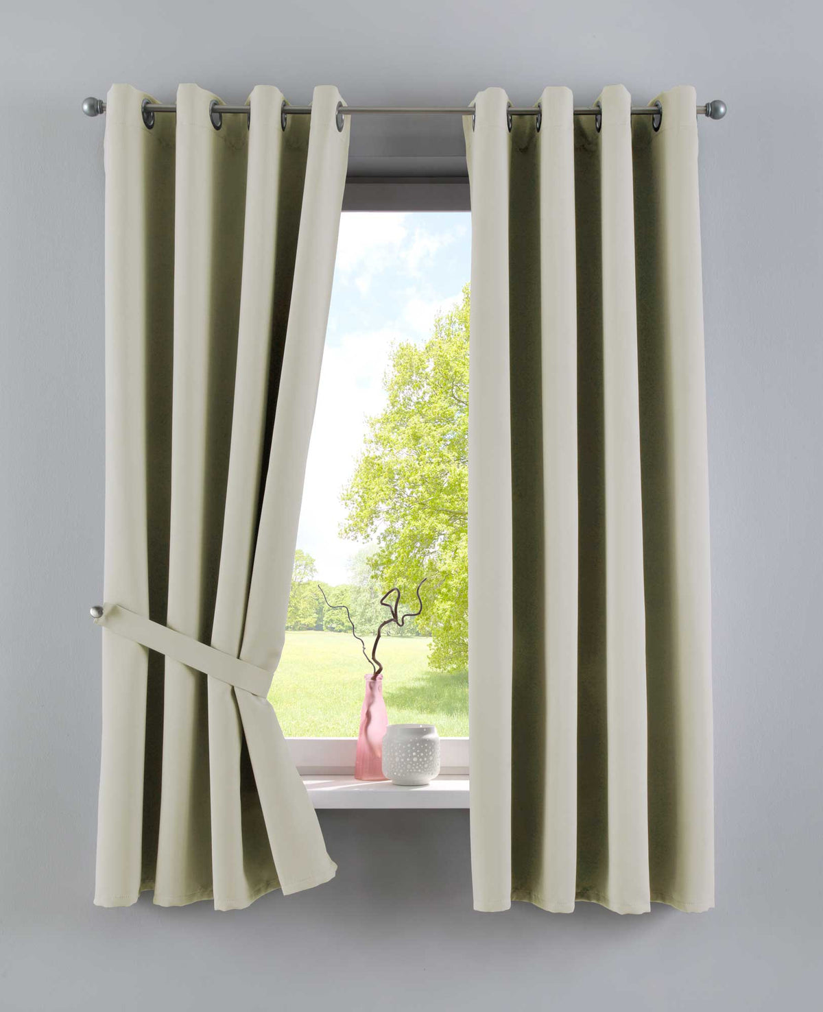 Vorhänge Blickdicht »NewYork« 2er-Pack Thermo-Gardinen Verdunkelungsvorhang Blackout Ösen schalldämmend UV-Schutz Raffhalter 201920600-2 Beige HxB 160x140 cm Vorhang Set 201920600-2beige-160 | girdainenbox.com