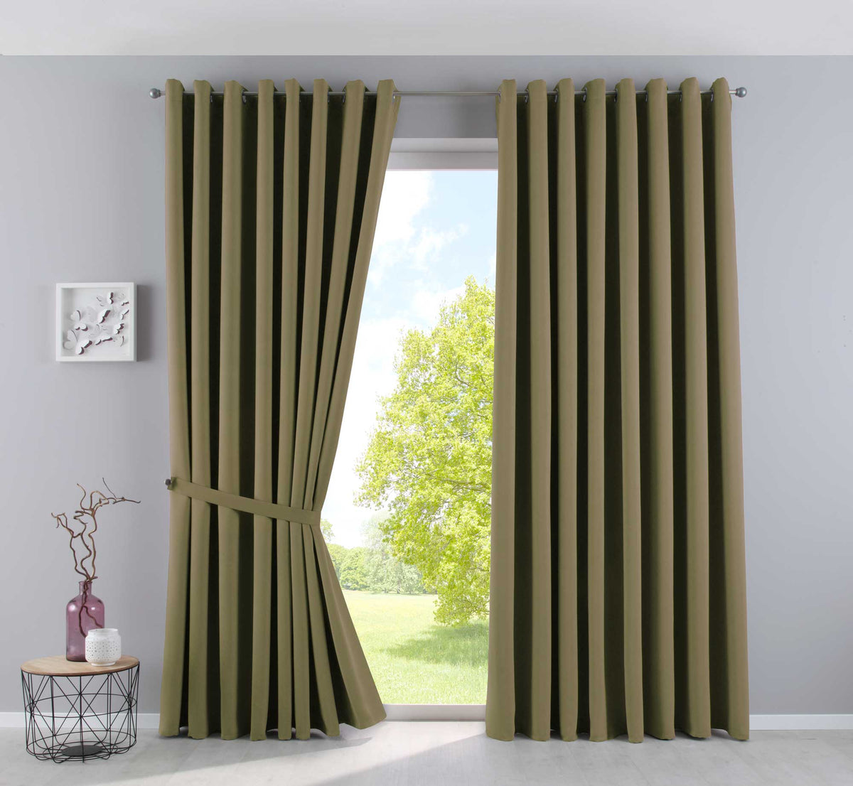 Vorhänge Blickdicht »NewYork« 2er-Pack Thermo-Gardinen Verdunkelungsvorhang Blackout Ösen schalldämmend UV-Schutz Raffhalter 201920600-2 Oliv HxB 225x295 cm Vorhang Set 201920600-2oliv-295 | girdainenbox.com
