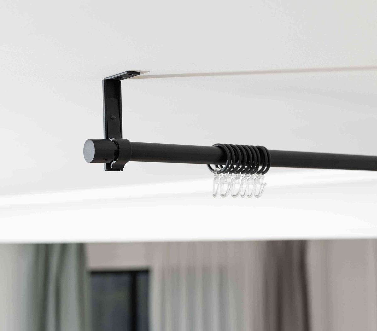 Ausziehbare Gardinenstange »Ningbo« Ø16/19 mm Komplettset zum sofortigen Montieren Wand- und Deckenmontage 2024140 Innenlaufstange 2024140_schwarz_4 | girdainenbox.com