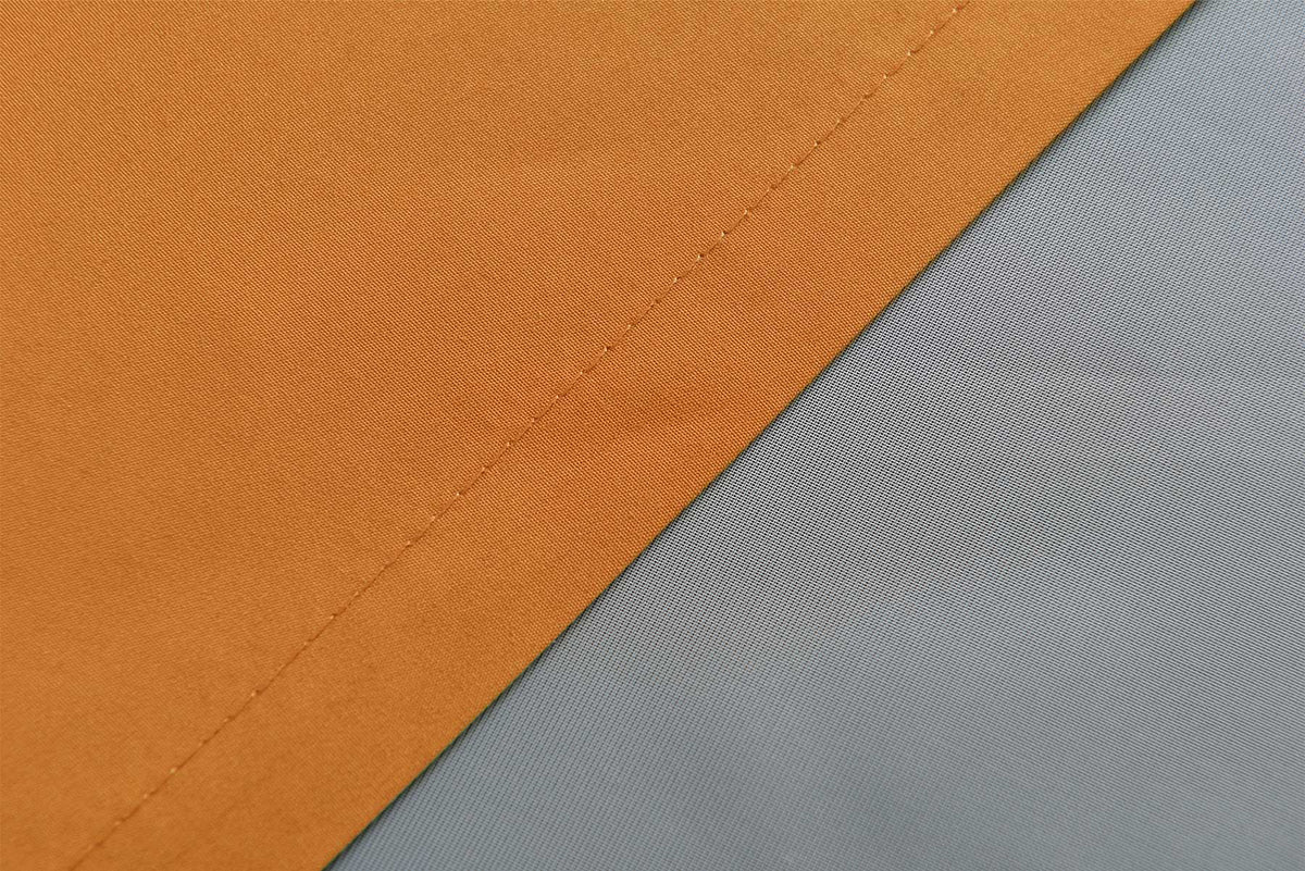 2er Set Vorhänge Schal Ösen »Berlin« Microsatin Lichtdurchlässig Uni Matt 20405N2 Vorhang 20400_detail_orange_2_1 | girdainenbox.com
