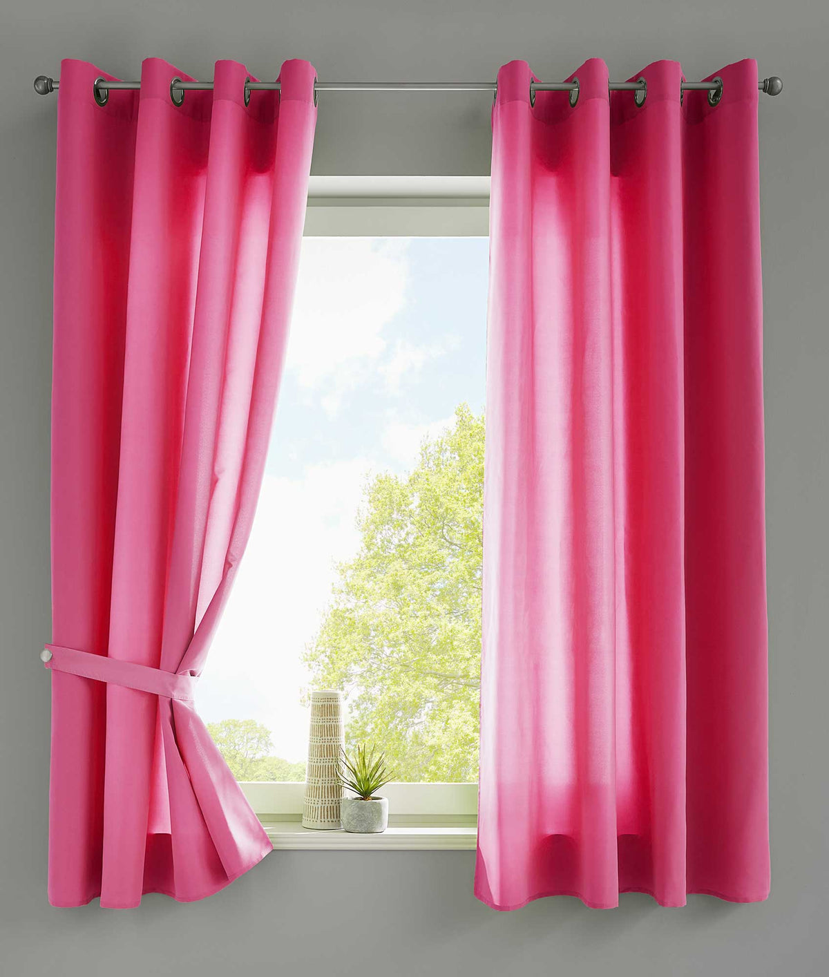 2er Set Vorhänge Schal Ösen »Berlin« Microsatin Lichtdurchlässig Uni Matt 20405N2 Pink HxB 175x140 cm Vorhang 20405N2pink-175_cb7ac535-1411-4fb0-a65d-cc1b928202bc | girdainenbox.com