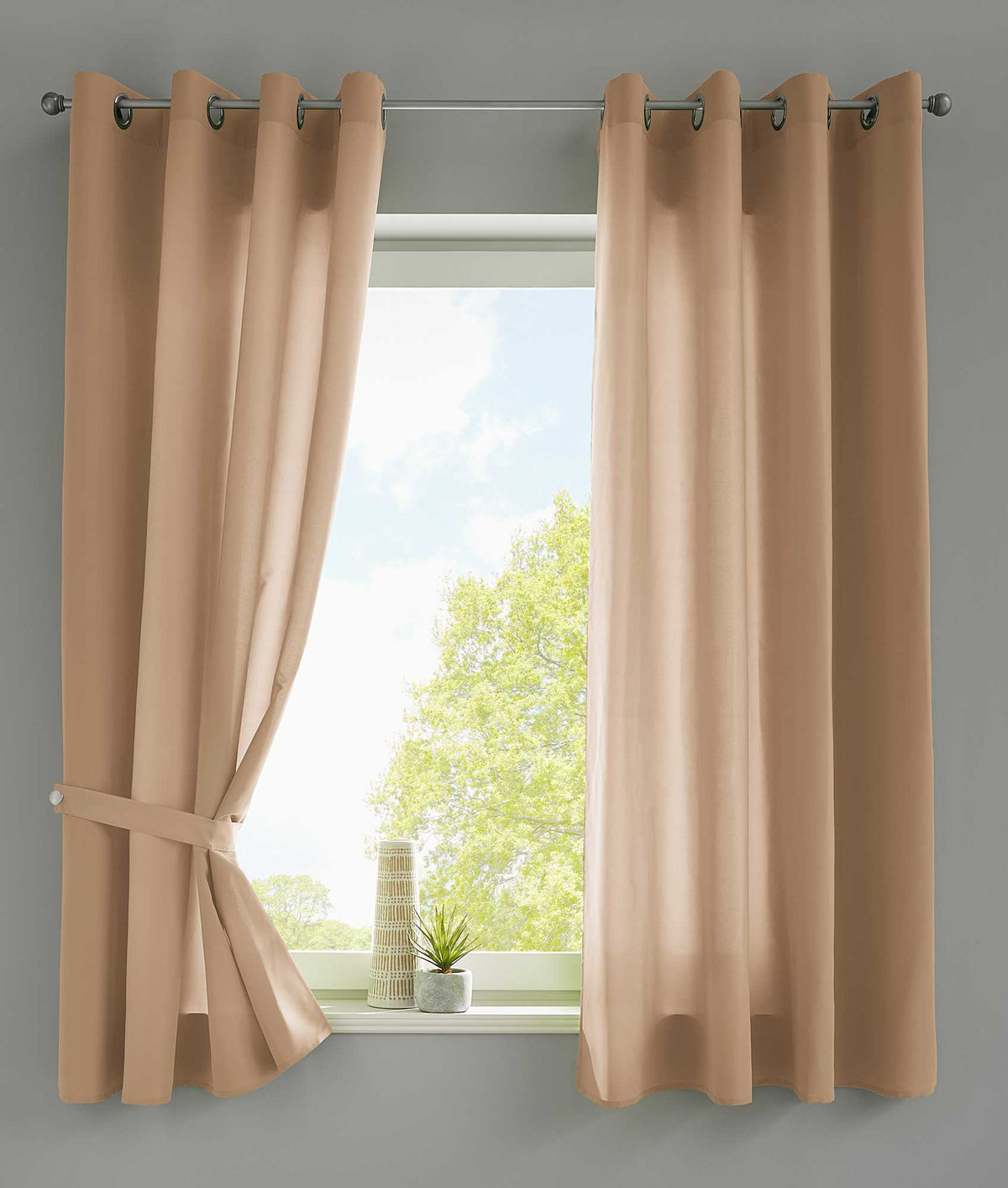 2er Set Vorhänge Schal Ösen »Berlin« Microsatin Lichtdurchlässig Uni Matt 20405N2 Sand HxB 145x140 cm Vorhang 20405N2sand-175 | girdainenbox.com