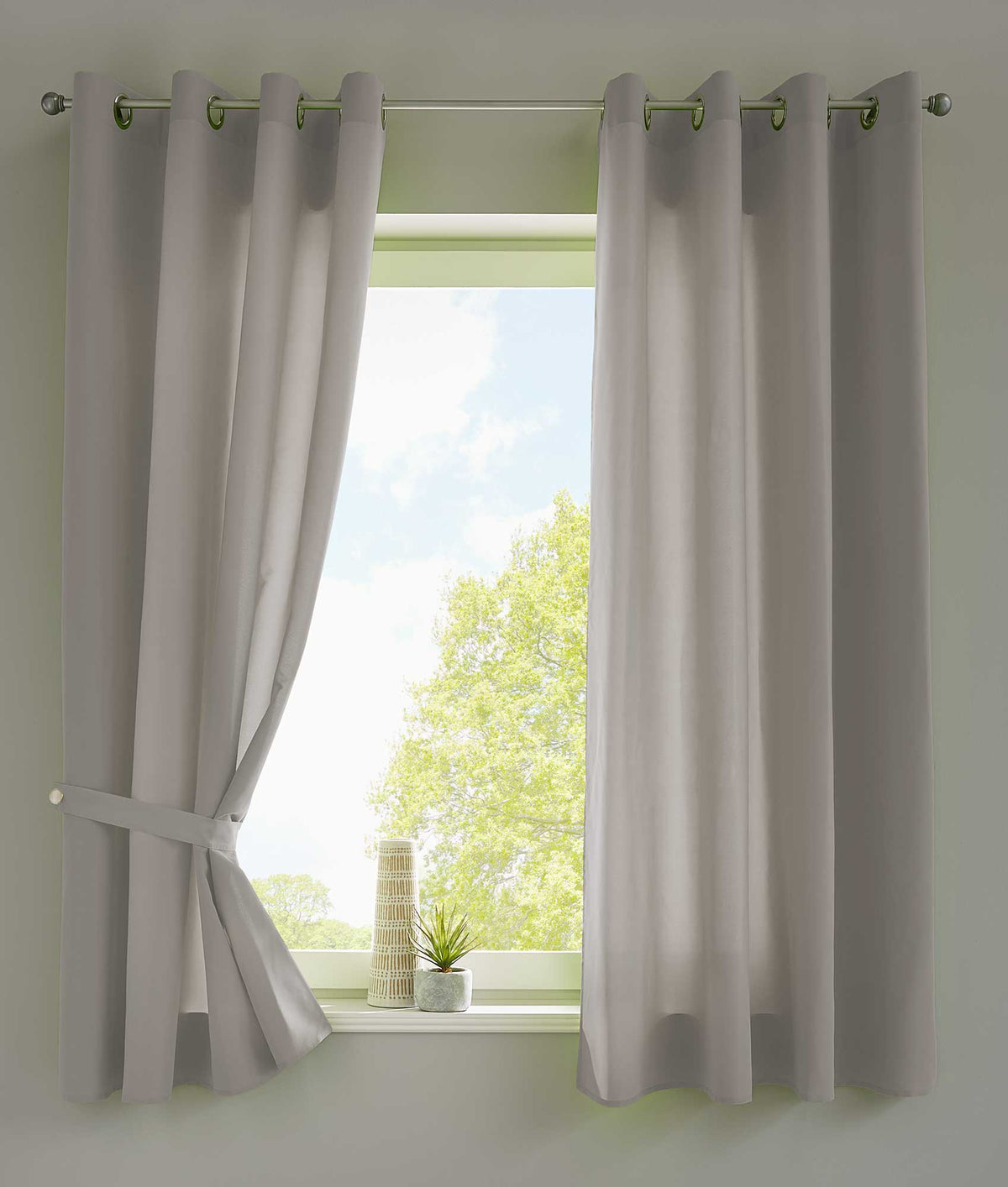 2er Set Vorhänge Schal Ösen »Berlin« Microsatin Lichtdurchlässig Uni Matt 20405N2 Stein HxB 145x140 cm Vorhang 20405N2stein-175 | girdainenbox.com