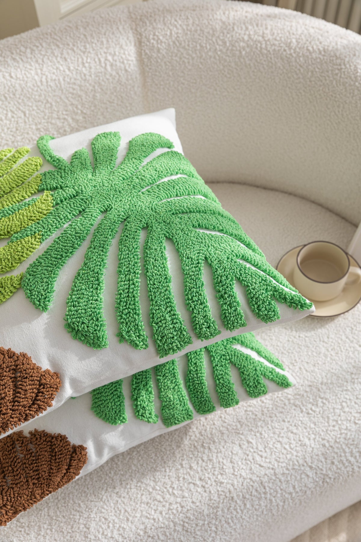 Kissenhülle »Cottbus« LxB 45x45 cm Grün Frottee-Stickerei 100% Baumwolle Monstera Blattmuster hochwertiger Leinenstoff 202490K Kissenhülle 3F3A3690 | girdainenbox.com
