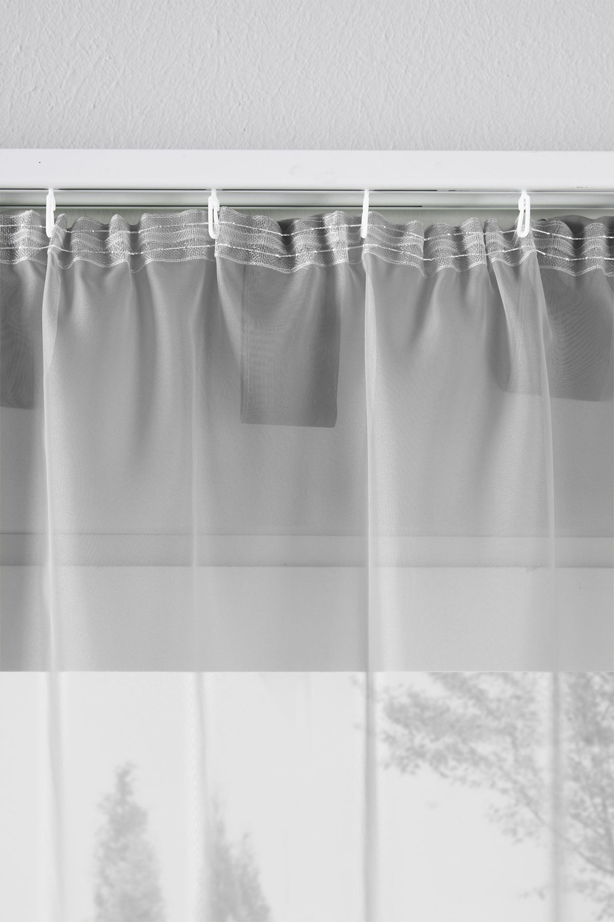 2er-Pack Gardinen Transparent Vorhang Set Wohnzimmer Voile Schlaufenschal mit Bleibandabschluß 61000CN Gardinen Set 61175_schiene_grau | girdainenbox.com