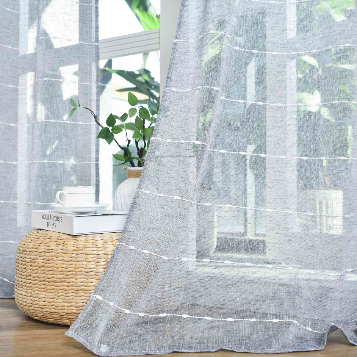 Halbtransparente Gardine mit Ösen »Kassel« Chenille Leinenbindung Streifen Grobfaserig 202470 Gardinenschal Img6378 | girdainenbox.com