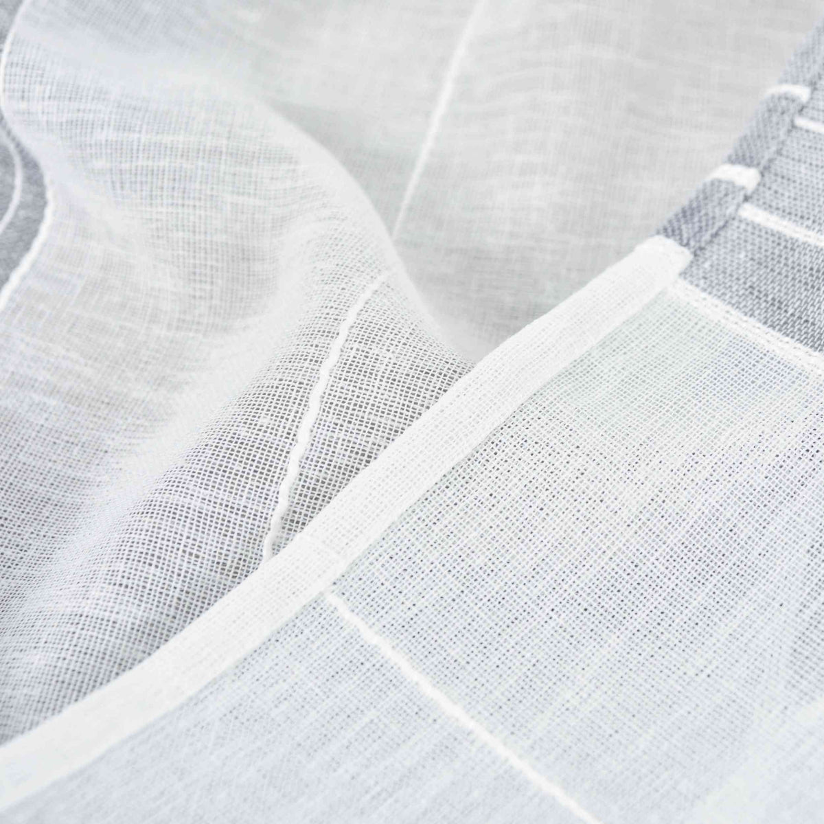 2er Set Halbtransparente Gardinen mit Ösen »Frankfurt« Leinenbindung Robust Formstabil Linienmuster 202460-2 Gardinenschal Img6504_5d7cb2f1-880c-4e2a-8497-763aef056f75 | girdainenbox.com