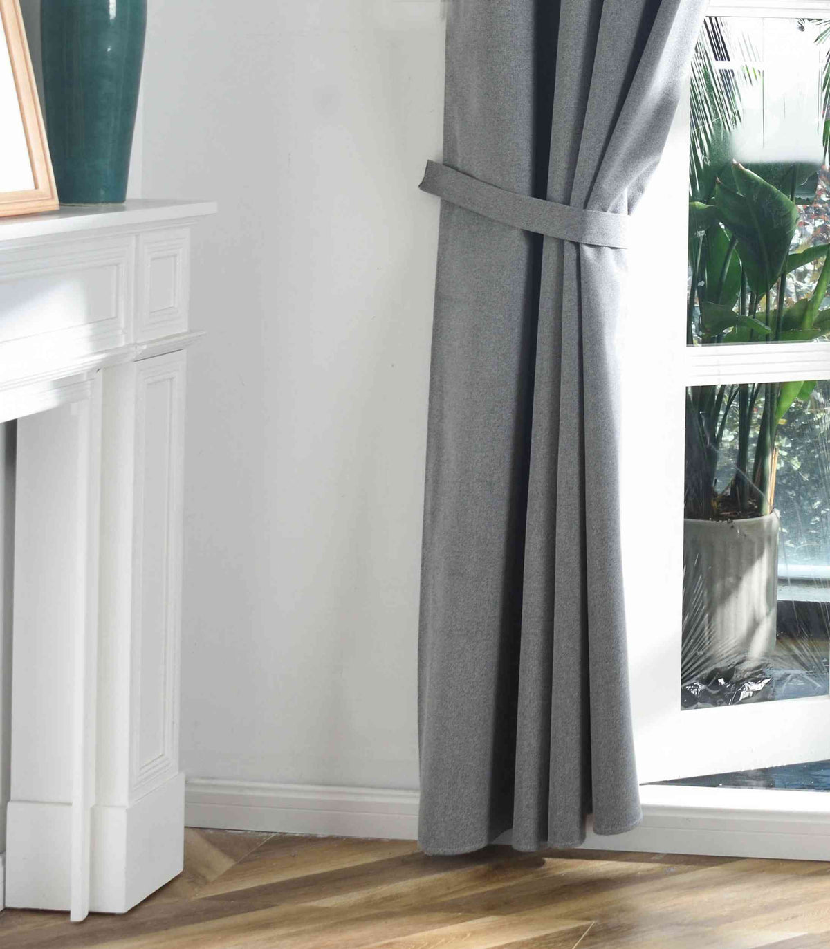 2er Set Verdunkelungsvorhänge Ösen Raffhalter 100% Verdunkelung Blackout »München Dark« Dreischichtige Bindung Fischgrätmuster 202410-2 Vorhang Img6994_1f667870-9f56-4ab5-8361-834cbd2c4e91 | girdainenbox.com