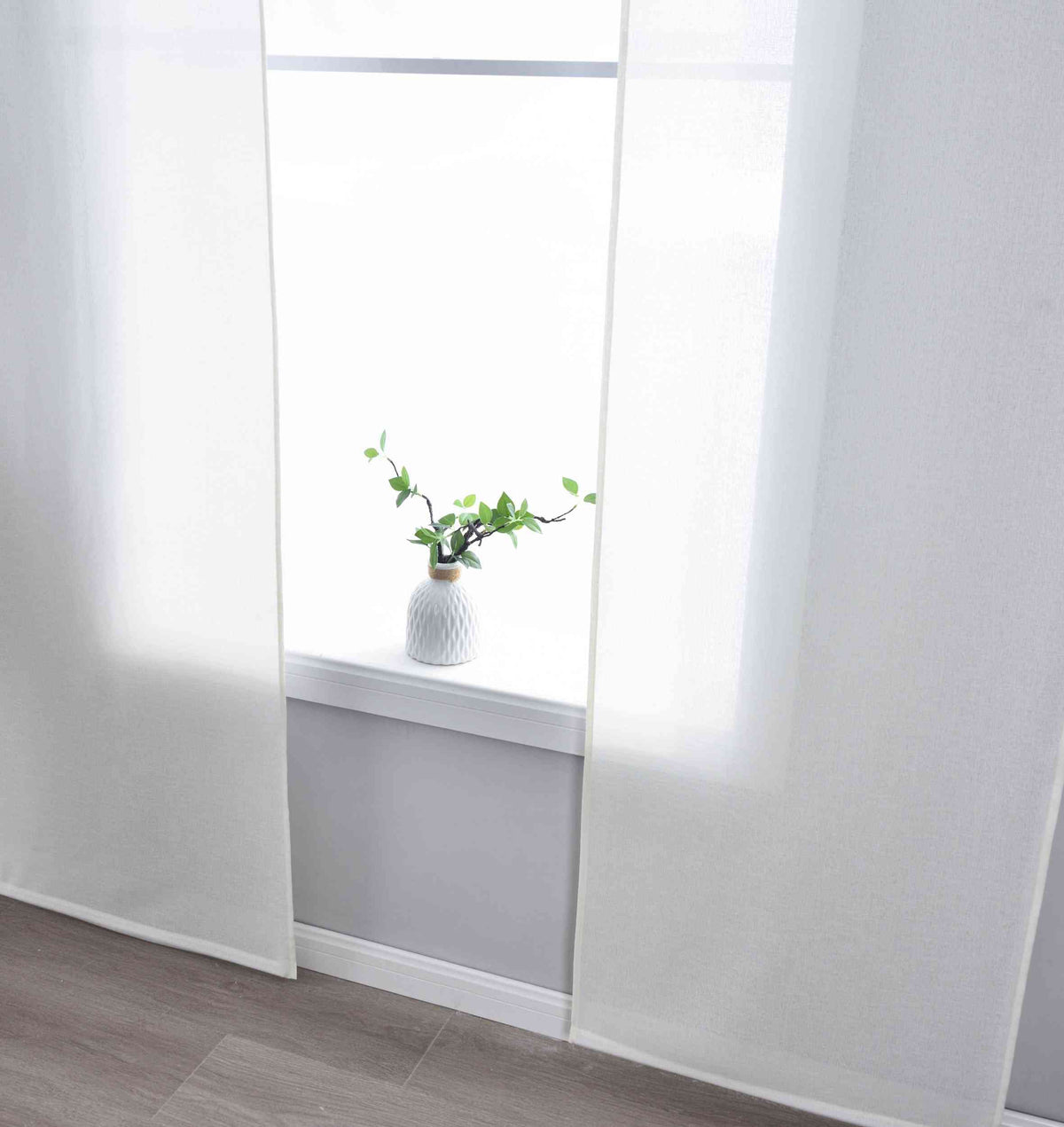 Halbtransparente Schiebegardine mit Paneelwagen »Leipzig« Kettenmuster lichtdurchlässig elegante Struktur 202450P Schiebegardine Img7588 | girdainenbox.com