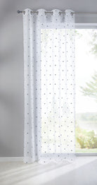Gardine Ösen Schal Vorhang POMPEI Relief Stickerei Transparent Raffhalter 10000178 Punkt Grau 1er-Pack HxB 175x140 cm Gardinenschal 10000178punkt_grau_73860d6f-c1e7-4707-a71b-f6e9f92879a1 | girdainenbox.com
