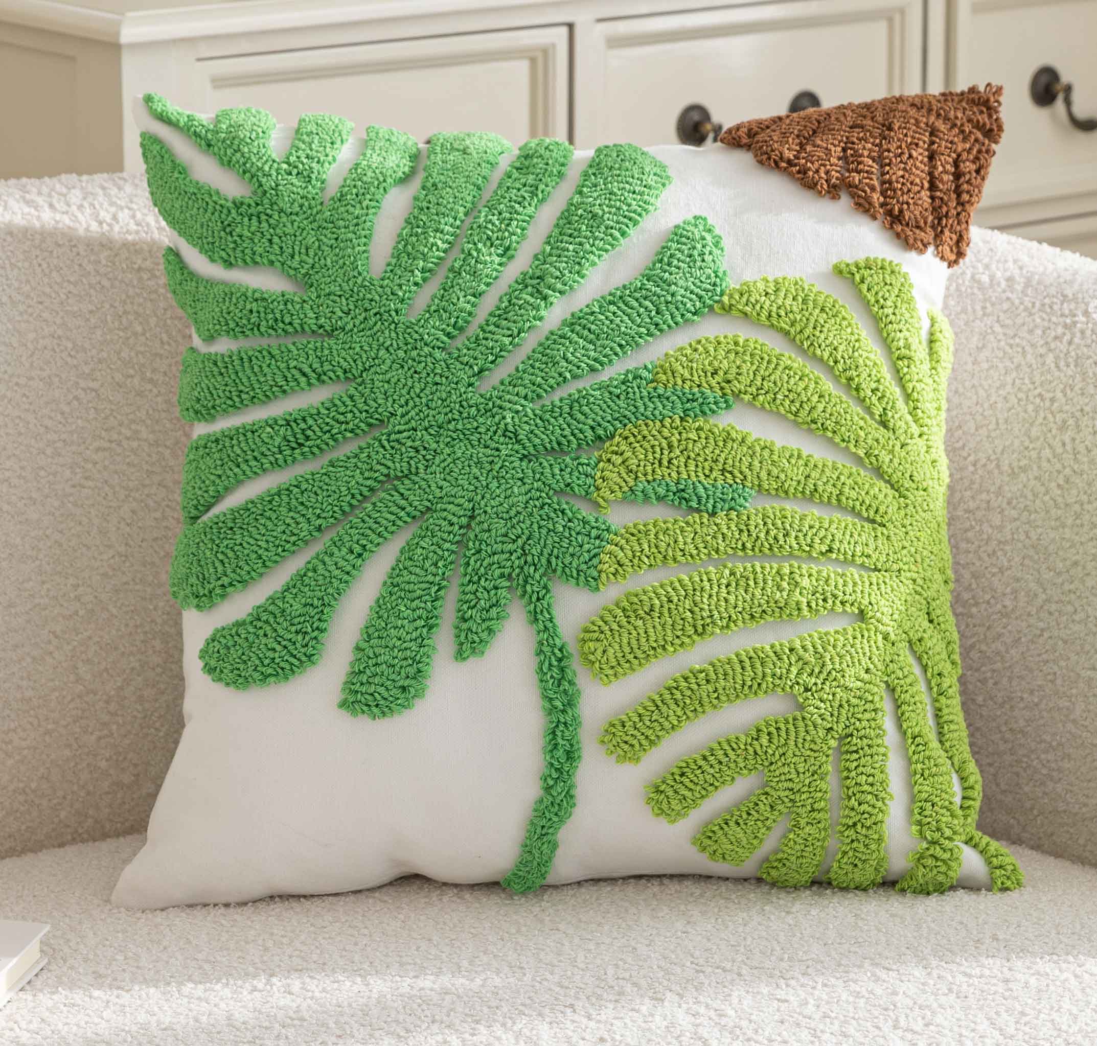 Kissenhülle »Cottbus« LxB 45x45 cm Grün Frottee-Stickerei 100% Baumwolle Monstera Blattmuster hochwertiger Leinenstoff 202490K Kissenhülle 202490Kgruen | girdainenbox.com