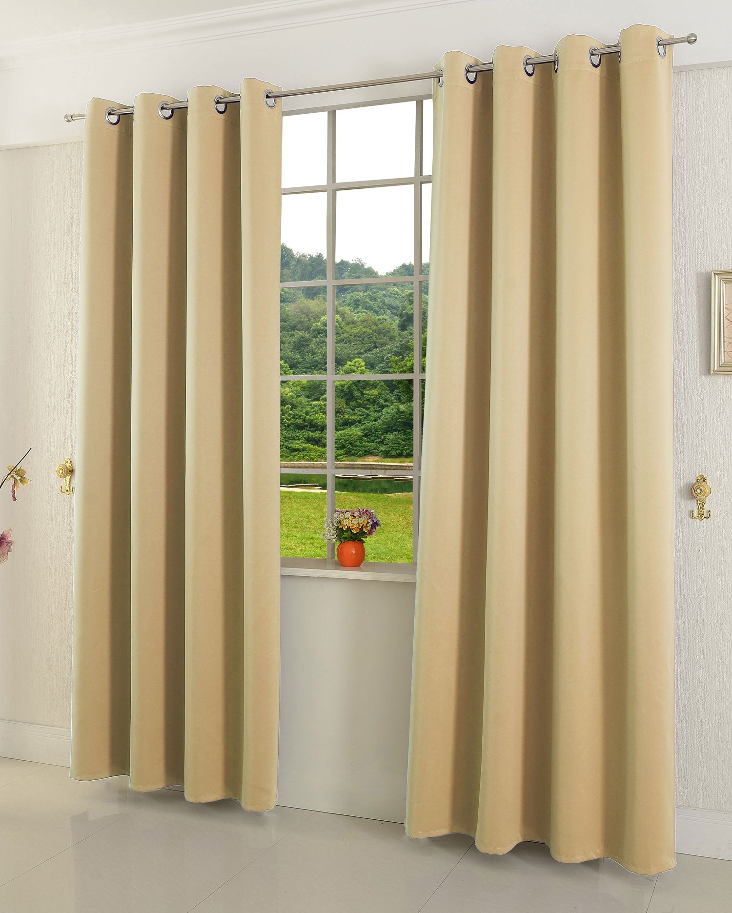 Verdunkelungsvorhang Ösen matt uni Farben blickdicht Blackout 20600 Creme 175x135 (HxB) Vorhang 20600creme | girdainenbox.com