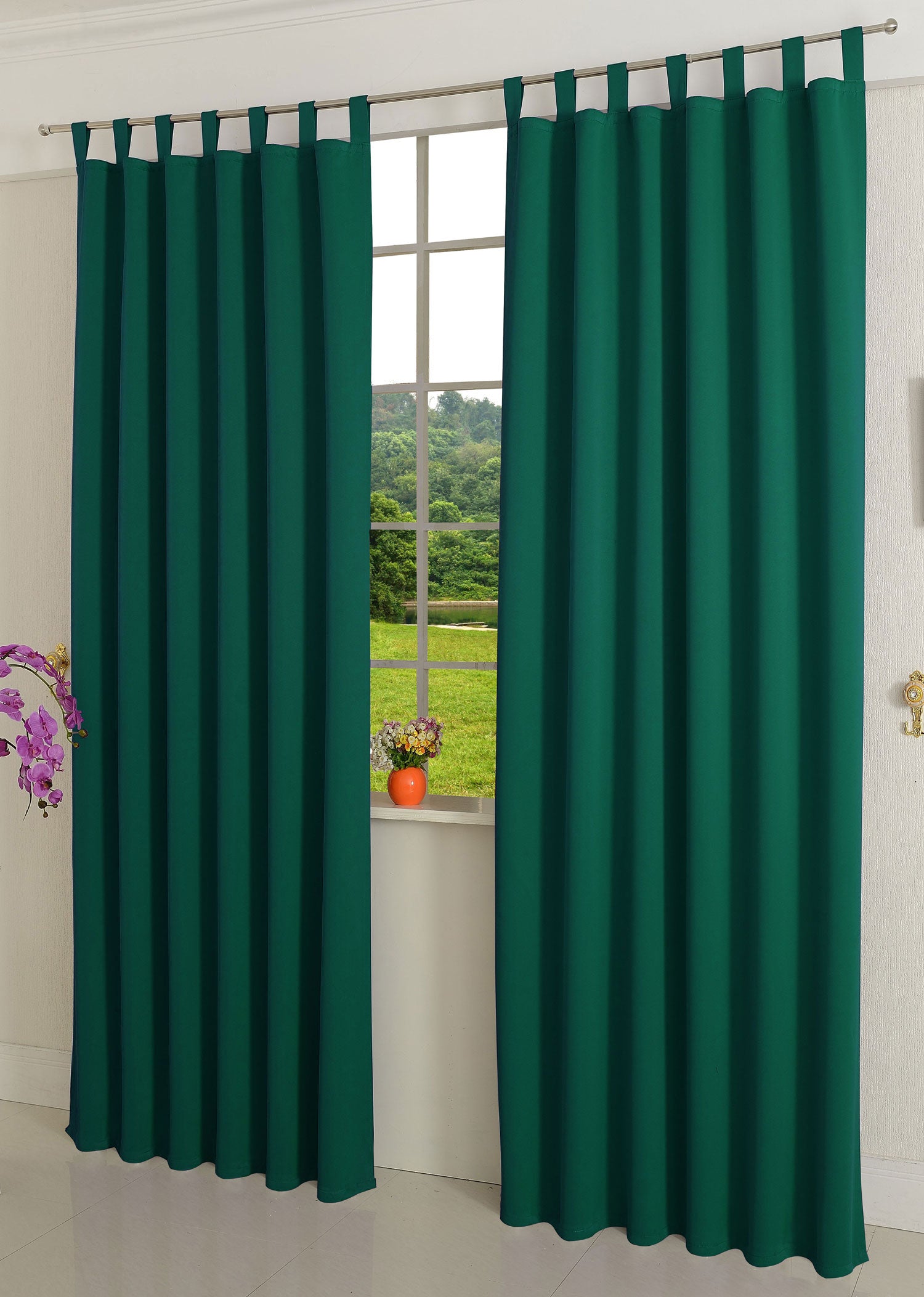 Verdunkelungsvorhag mit Schlaufen matt uni Farben aus weichfallenden blickdichten Stoff blickdicht Blackout 20610 Grün 245x135 (HxB) Vorhang 20610gruen | girdainenbox.com