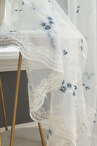 Gardine Raschel Stickerei Design »Florenz« Multiband für Gardinenschiene und Gardinenstange Elegante Fensterdekoration 2023200 Gardinenschal 593A0112 | girdainenbox.com