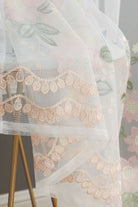 Gardine Raschel Stickerei Design »Florenz« Multiband für Gardinenschiene und Gardinenstange Elegante Fensterdekoration 2023200 Gardinenschal 593A0153 | girdainenbox.com